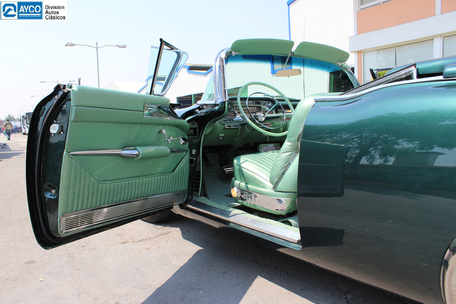 1957 Cadillac Eldorado Biarritz — Cabin Detail