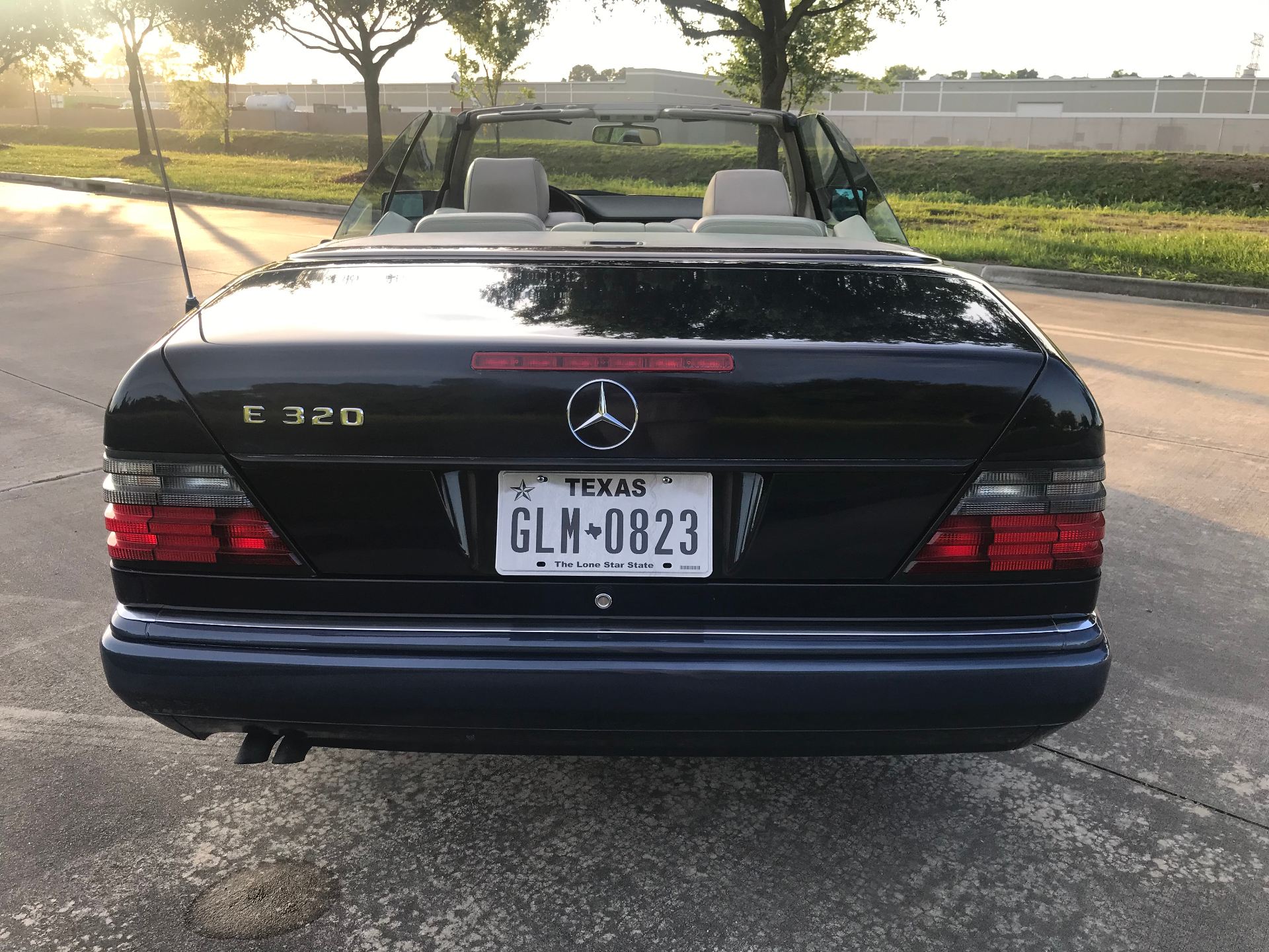 1994 Mercedes-Benz E320 Cabriolet — Rear
