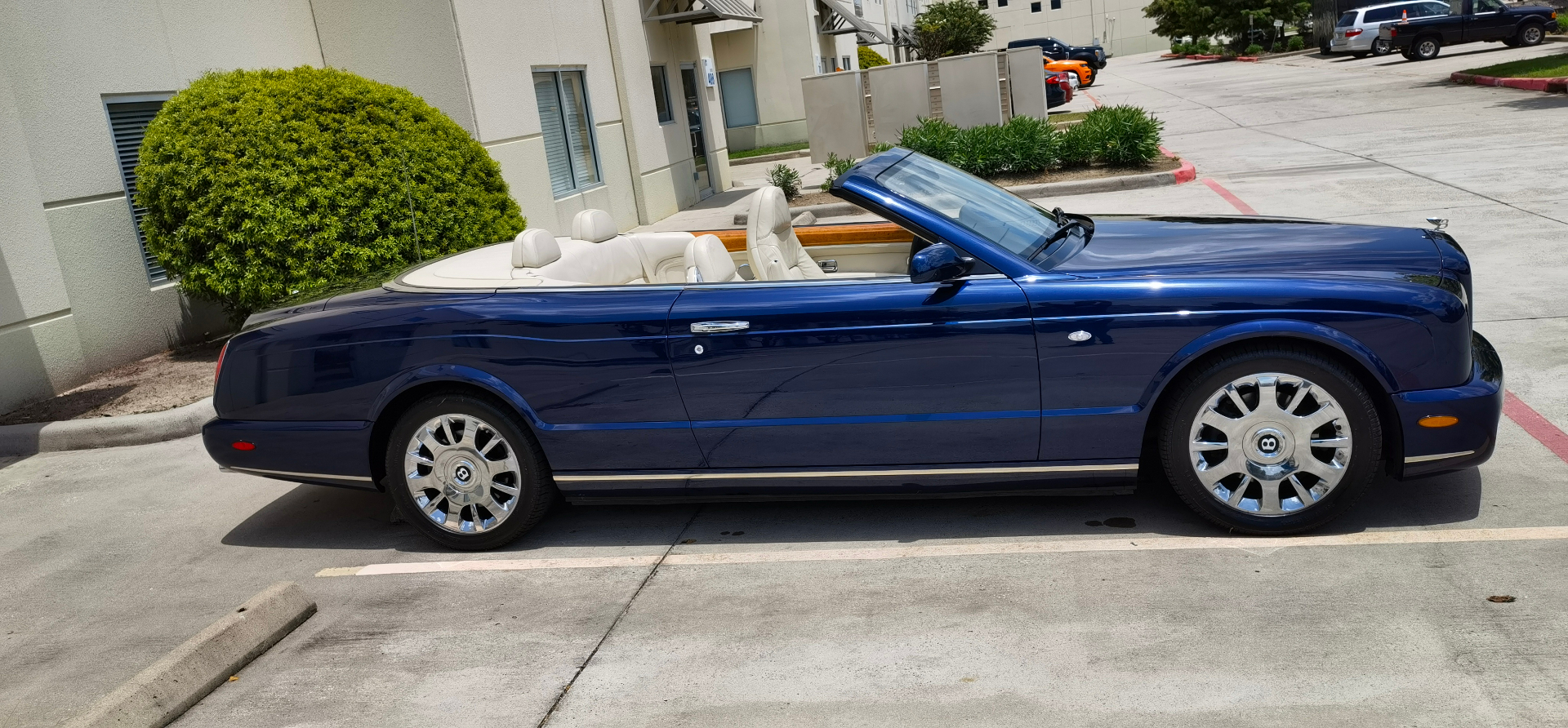 Bentley Azure Convertible
